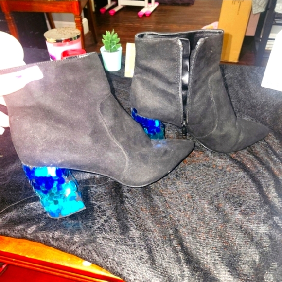 🍁🍂Gianni bini sequin mermaid heel boots size 11 - Picture 1 of 7